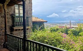 Hacienda Las Amantes